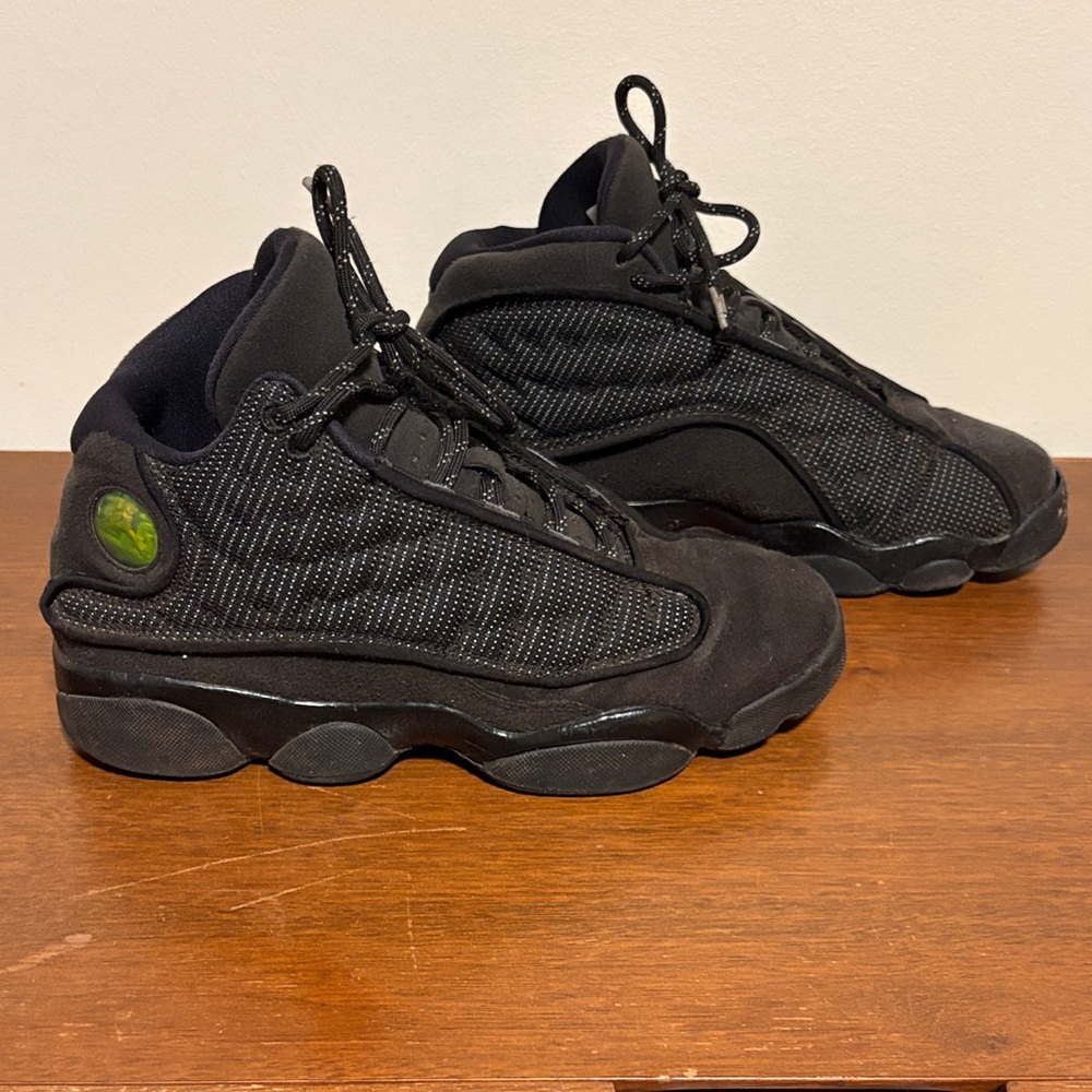 Black Athletic Sneakers